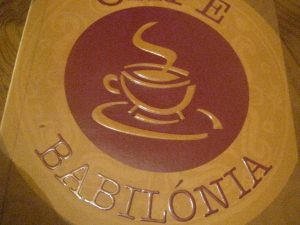 Café Babilónia" de Marsha Mehran