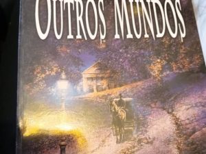 Outros Mundos de Barbara Michaells