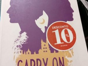 Carry On A História de Simon Snow de Rainbow Rowell