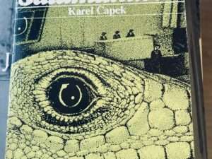 A Guerra das Salamandras - Colecção Mamute, Karel Capek