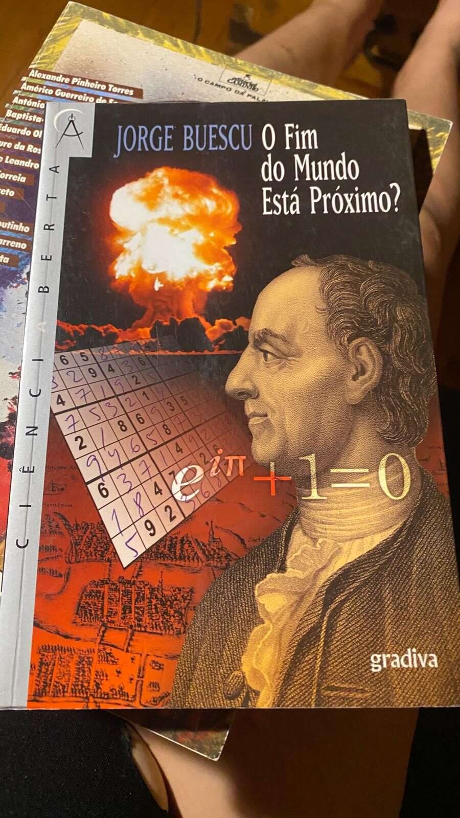 O Fim do Mundo Está Próximo? de Jorge Buescu